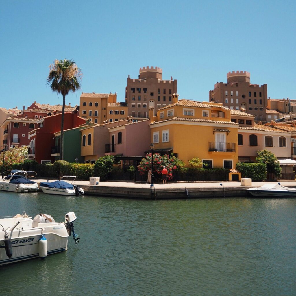 Port Saplaya